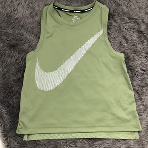 Nike green tank top workout shirt